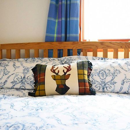 Kenmore Bed And Breakfast Portree Exterior photo